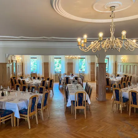 Inn Grosser Wirt Bruckmuhl